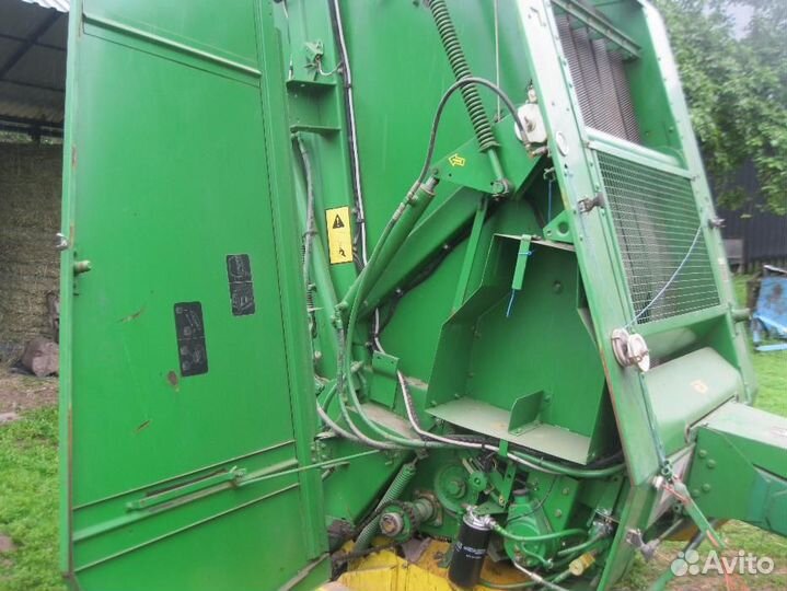 Пресс-подборщик John Deere 550, 1992