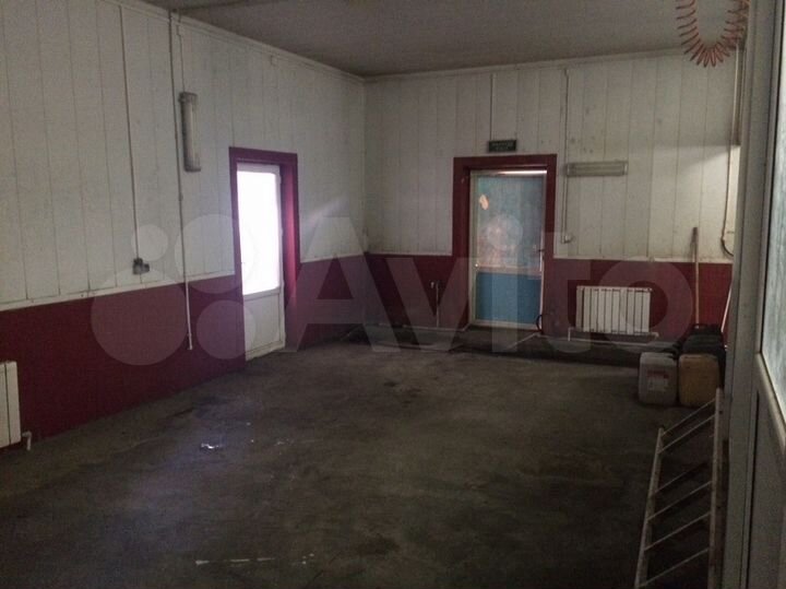 Помещение свободного назначения, 350 м²