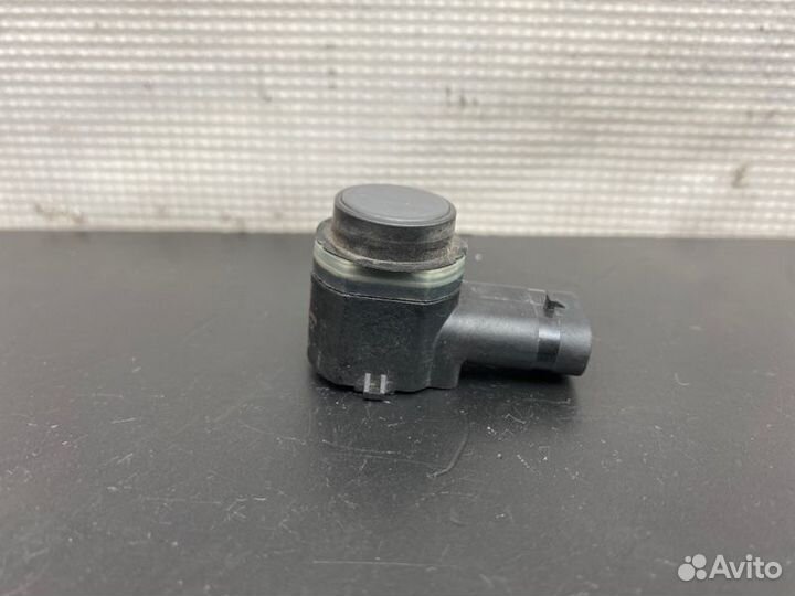 Датчик парктроника Audi Q5 8RB cdnc 2.0 2010