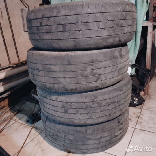 Dunlop SP Sport 270 235/55 R18