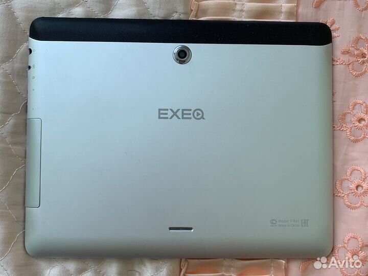 Планшет exeq P-941