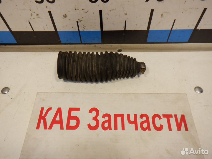 Пыльник рулевой тяги Toyota Avensis 2 1azfse 2.0