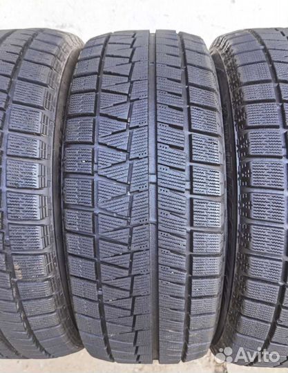 Bridgestone Blizzak Revo GZ 205/55 R16 97T