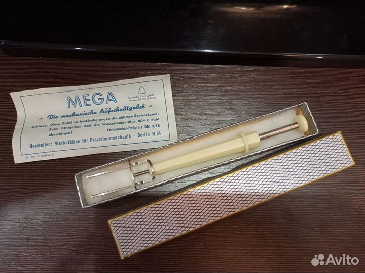 Новая вилка гдр в упаковке