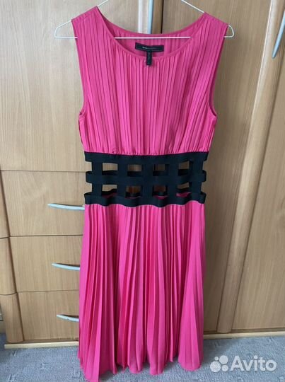 Платье bcbgmaxazria размер S (44)