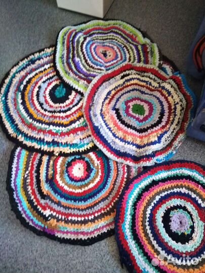 Коврик ручной работы