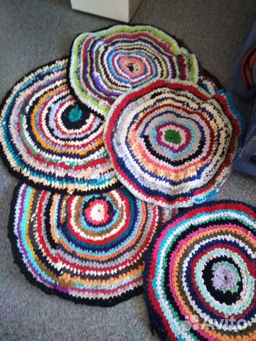Коврик ручной работы