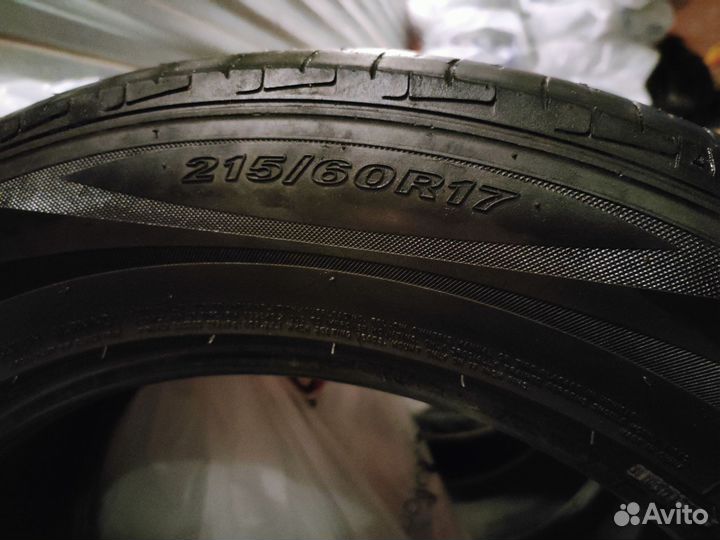 Nexen Classe Premiere CP672 215/60 R17 96