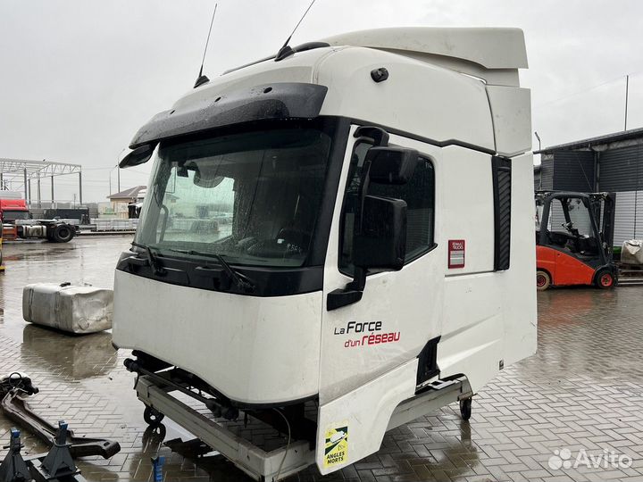 Кабина Renault T