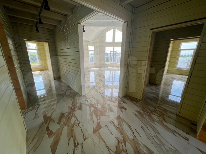 Дом 128 м² на участке 13 сот.