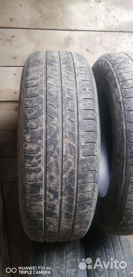 Kumho 722 205/65 R16 и 205/65 R16 95H