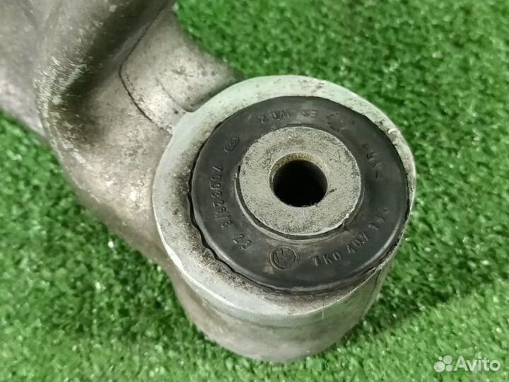 Рычаг передний нижний левый Audi Q3 8U