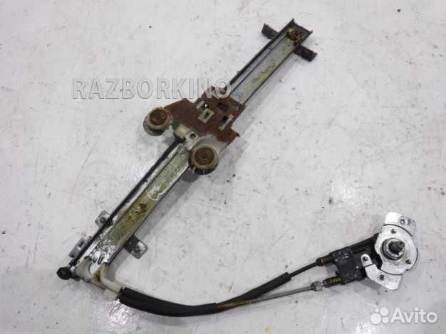 Стеклоподъемник механический передний левый