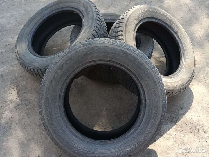 Toyo Observe Ice-Freezer 195/65 R15