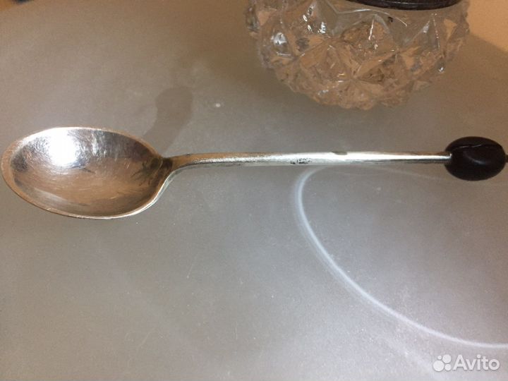 Солонка с ложечкой