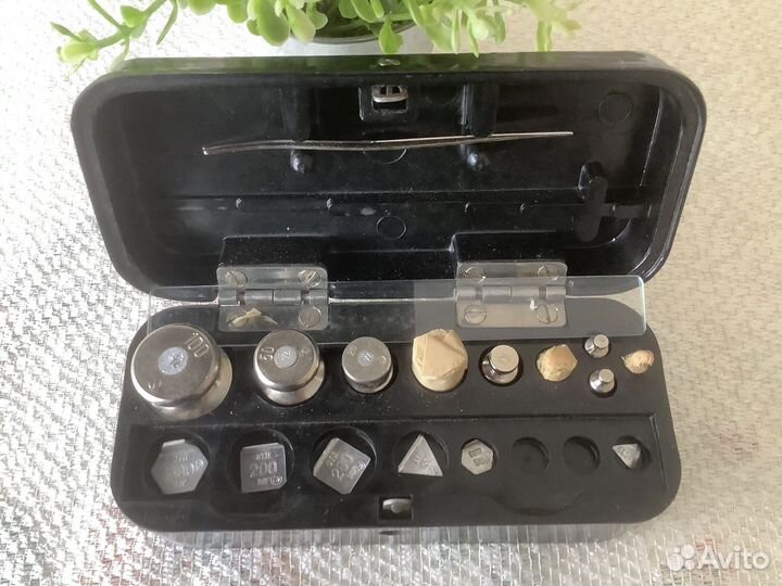 Набор гирек для весов