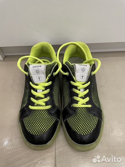 Кроссовки Geox