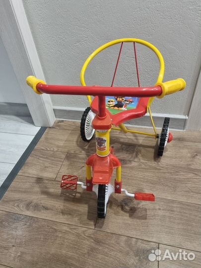 Детский трехколесный велосипед бу