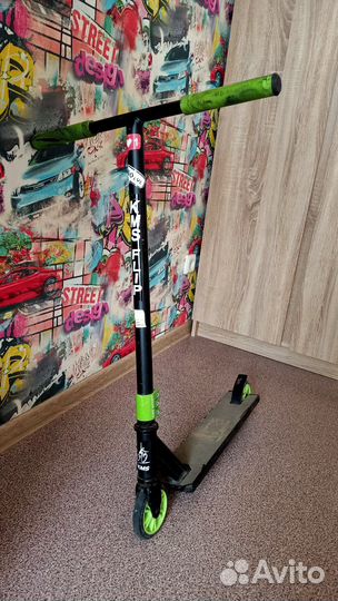 Трюковой самокат KMS
