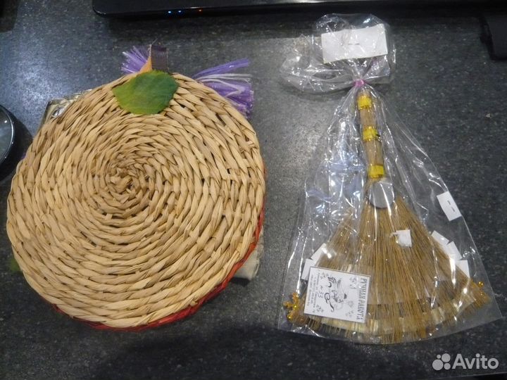 Домовенок и денежный веник