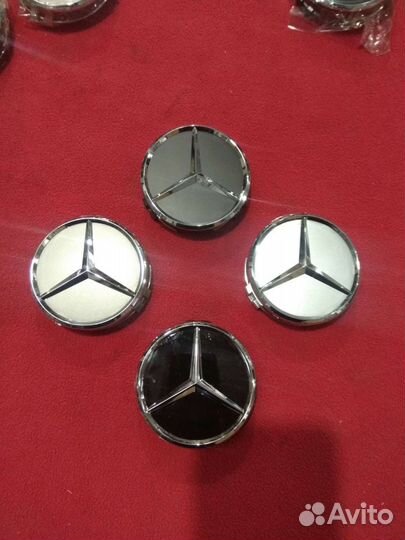 Mercedes-Benz колпачки на литые диски разных цвето