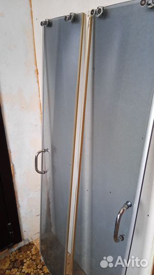 Дверцы для душевой кабины Vittorio б. У