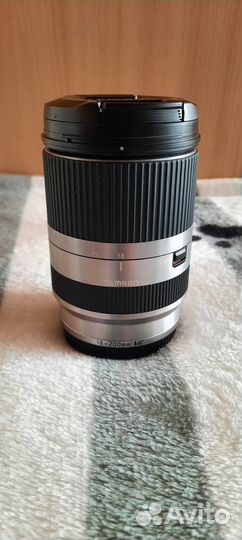 Tamron AF 18-200mm F/3.5-6.3 VC Sony E-mount