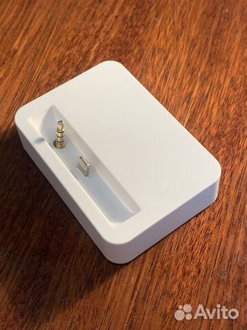 Док-станция iPhone 5/5s/SE