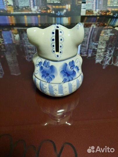 Копилка гжель