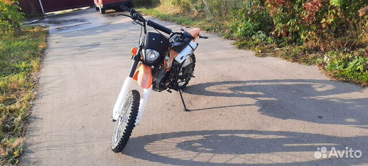 Мотоцикл Racer enduro 150 GY