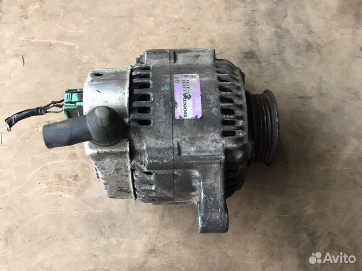 Генератор для а/м Honda