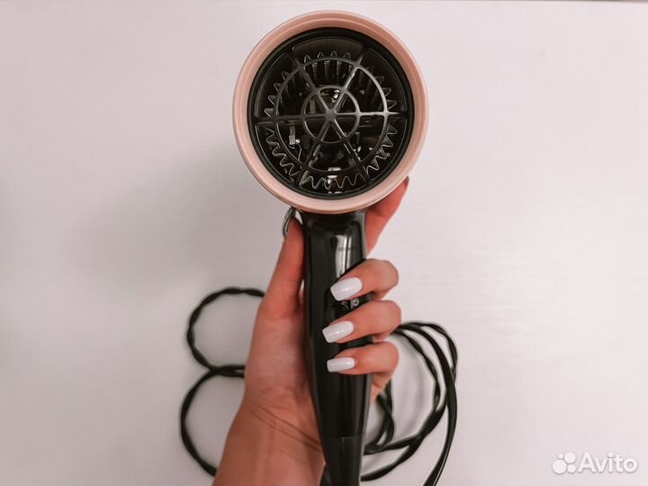 Фен Philips Essential Care Compact 1800w