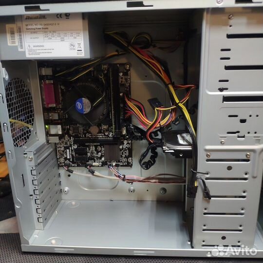 Pentium-G3240/LGA 1150/DDR3 4/SSD + HDD