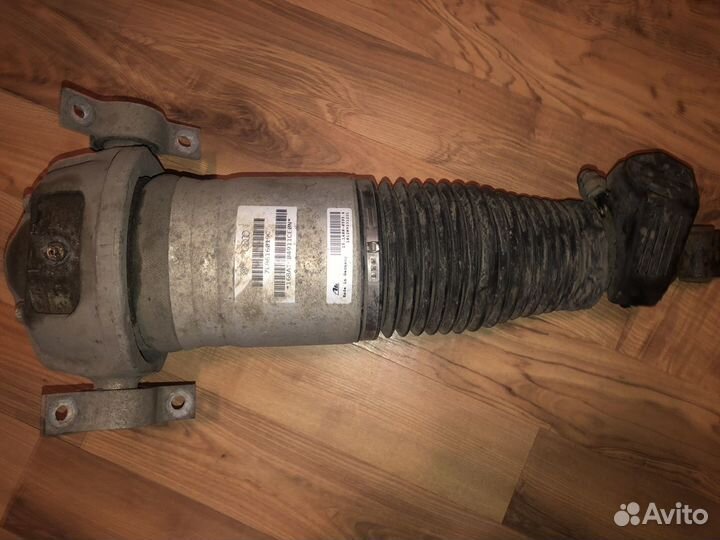 Задния стойка ауди q7