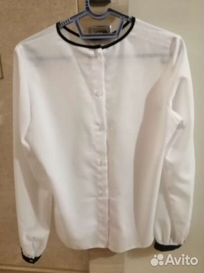 Блузки для девочек школьные