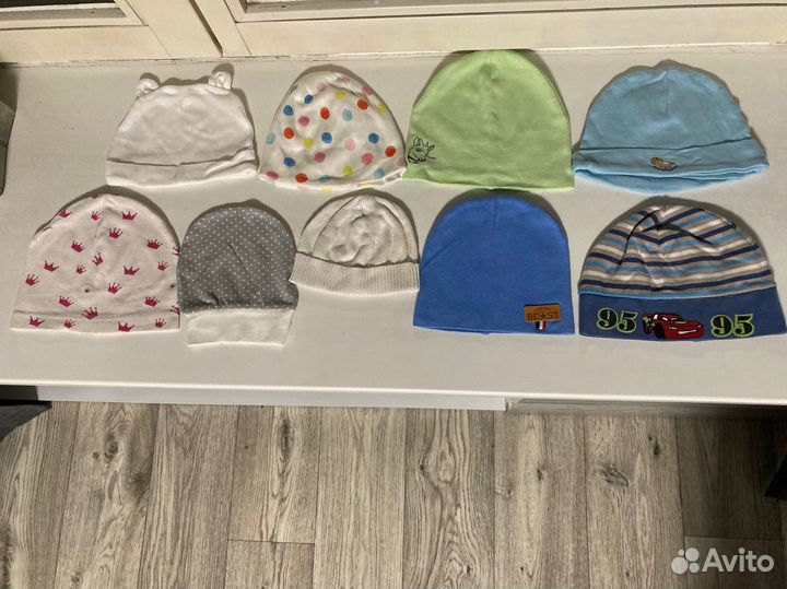 Чепчики, кепки, панамы, шапки