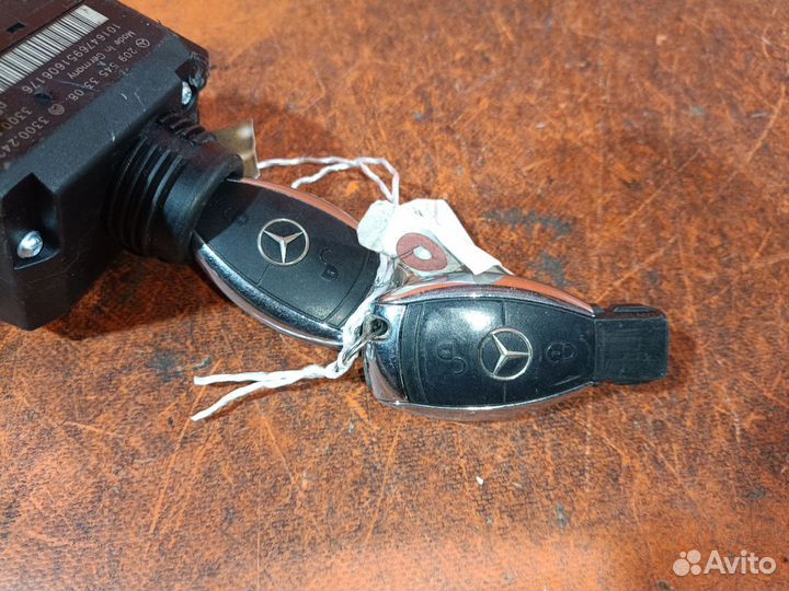 Замок зажигания Mercedes-benz C-class station wagon S203.246