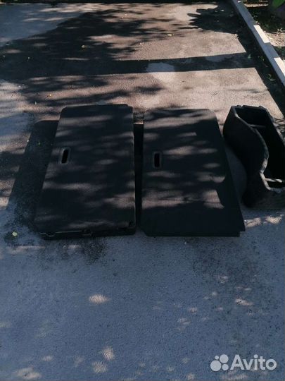 Фаш пол на Лада Веста