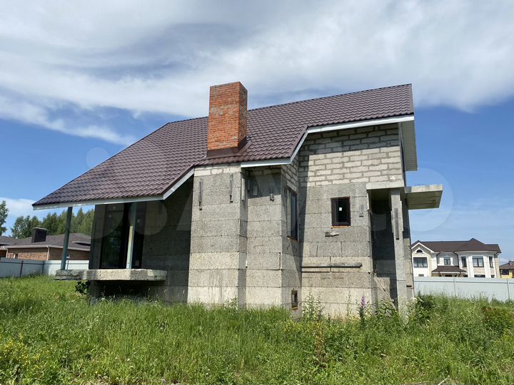 Дом 230,6 м² на участке 16 сот.