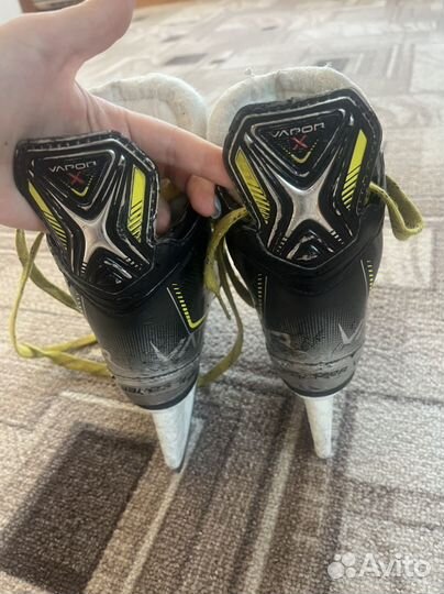 Хоккейные коньки bauer 30р