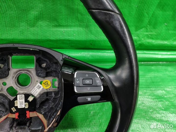 Руль кожаный под AIR BAG VW Touareg NF 2010-2018