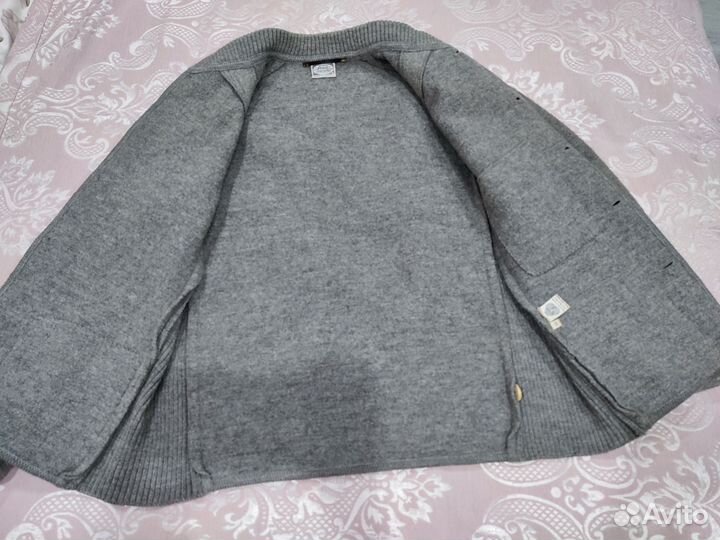 Кардиган Австрия, 52