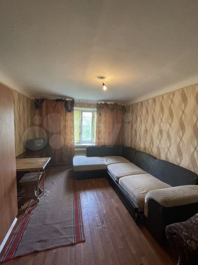 Комната 14,8 м² в 1-к., 4/5 эт.