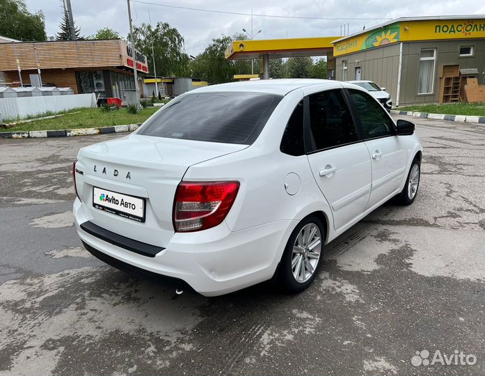 LADA Granta 1.6 МТ, 2019, 180 000 км