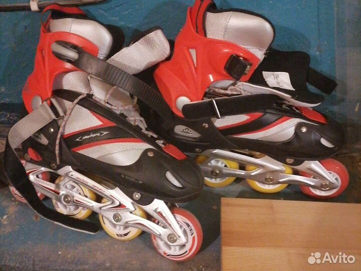 Роликовые коньки новые