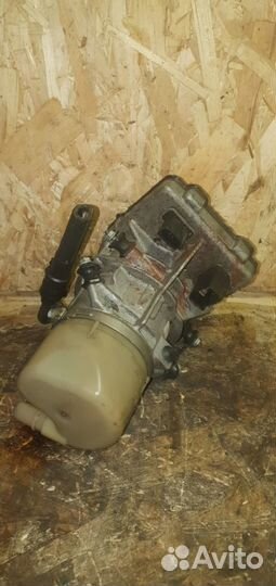 Насос Эур Volvo S60 B4164T3 2012 б/у