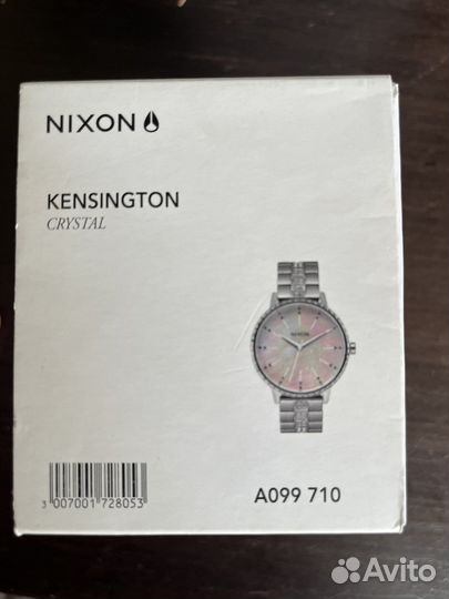 Часы женские Nixon