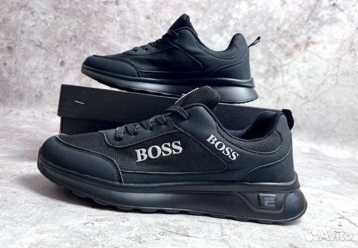 Кроссовки Boss модные