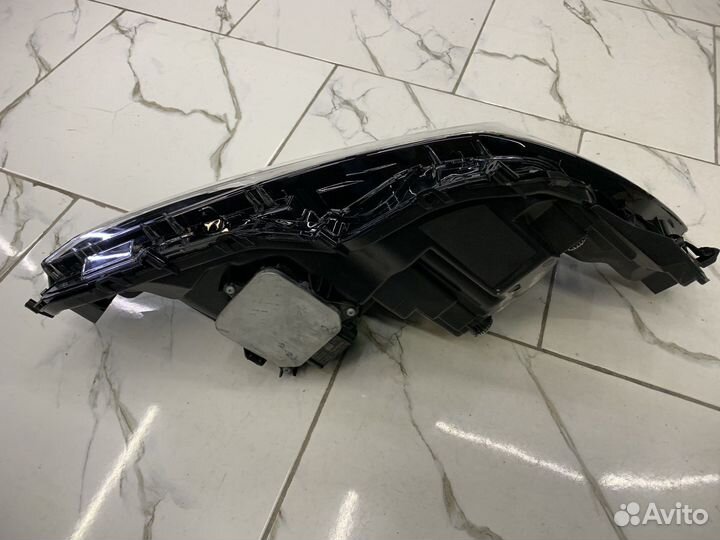 Фары на toyota camry 70