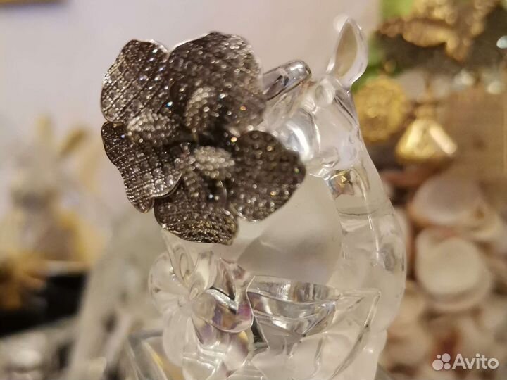 Серебряный кулон и кольцо